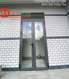 CỬA ĐI MỞ QUAY 2 CÁNH XÁM