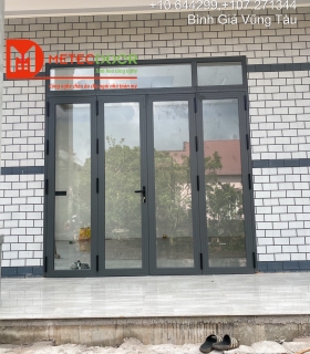 CỬA MỞ QUAY 4 CÁNH XÁM