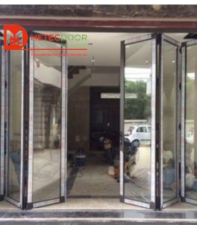 CỬA LÙA XẾP 6 CÁNH