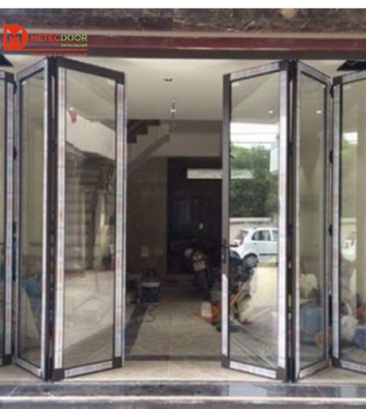 CỬA LÙA XẾP 6 CÁNH